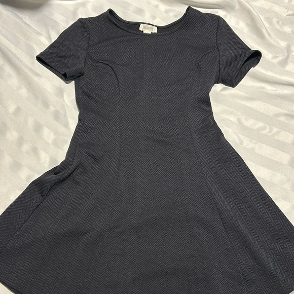 Forever 21 black dress - Picture 2 of 4